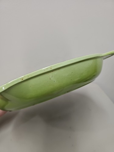Le Creuset 30 Lime Green Cast Iron Enameled Skillet - Picture 21 of 24