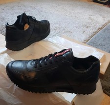 scarpa Prada Baskets come nuova in pelle colore nero taglia 43