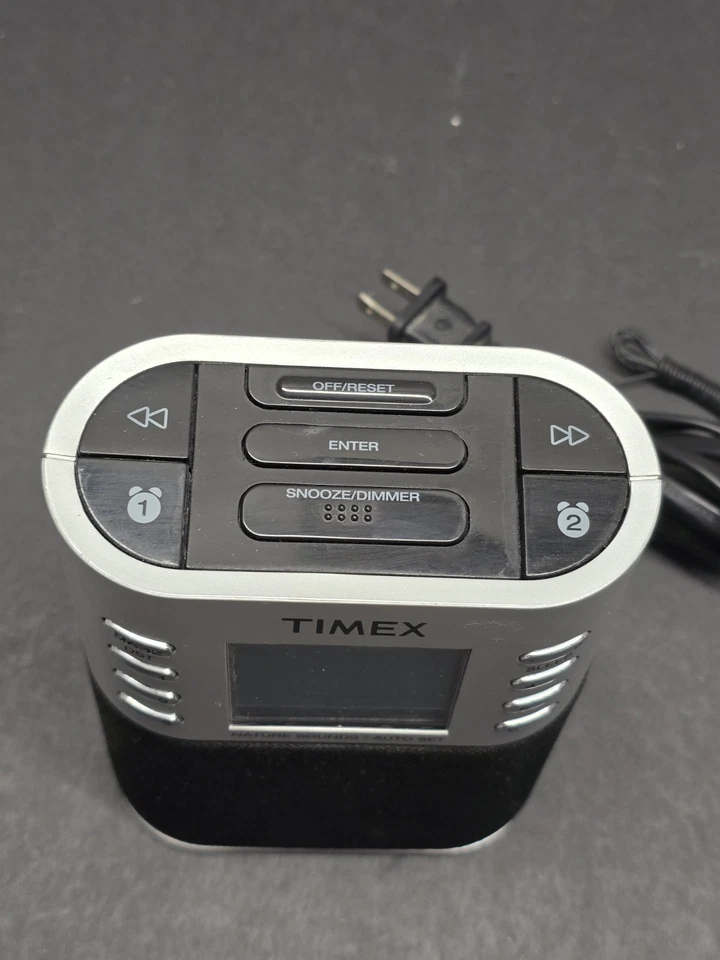 Timex T307S Dual Alarm Clock Radio Nature Sounds Preset Tuning Aux Plug In Free - Image 4 of 4