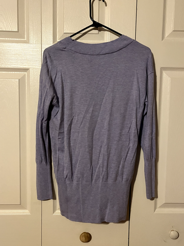 White House Schwarzmarkt lila helllila gemütlich V-Ausschnitt Tunika Pullover Gr. XS NEU - Bild 8 von 8