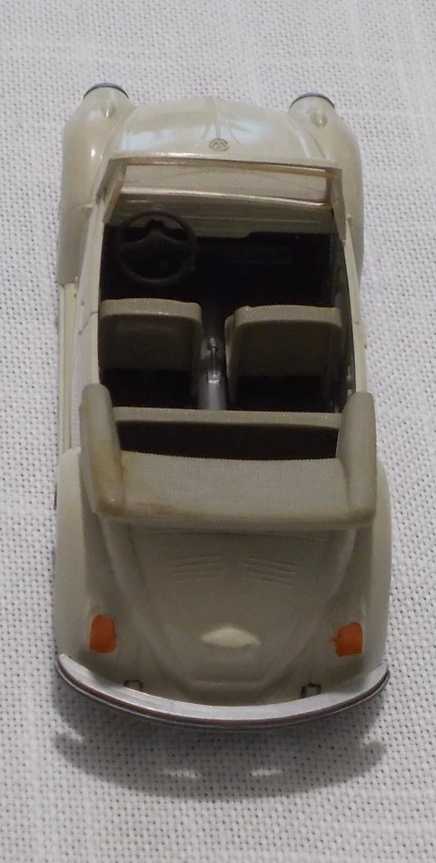 Wiking - Volkswagen Beetle Kafer Cabrio Mod 151 - 1:40 - Crema - Immagine 4 di 4