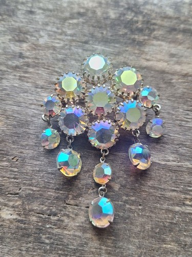 Vintage Czech Rhinestone Crystal Brooch, Sparkling Aurora Borealis Retro Brooch - Picture 6 of 10