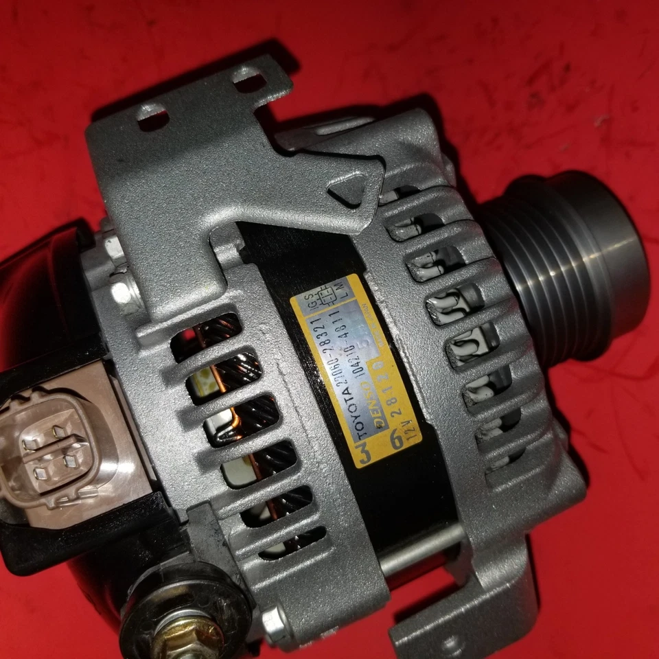 Alternador compatible con Toyota Matrix 2009 a 2013 motor de 4 cilindros 2,4 litros 100 amperios Foto 4 de 4