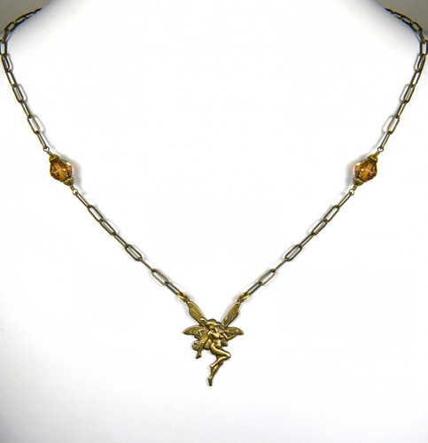 queen mab no monet necklace gold brown diamond shape glass drop