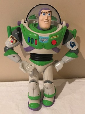buzz lightyear hasbro