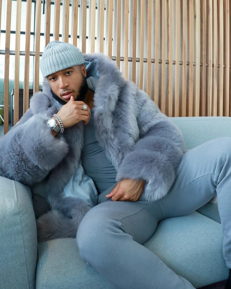 Fashion Men Natural Real Fox Fur Hooded Coat Men Fur Jackets Warm Winter Coat - Image 2 of 3