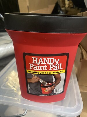 Neuer handlicher Farbeimer