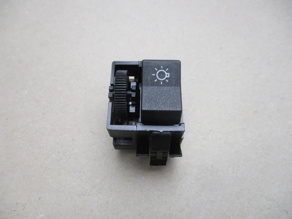 VW Bus T2 T3 Golf 1 Jetta 17 16 Lichtschalter 8-polig / light switch NEU VAG - Bild 2 von 4