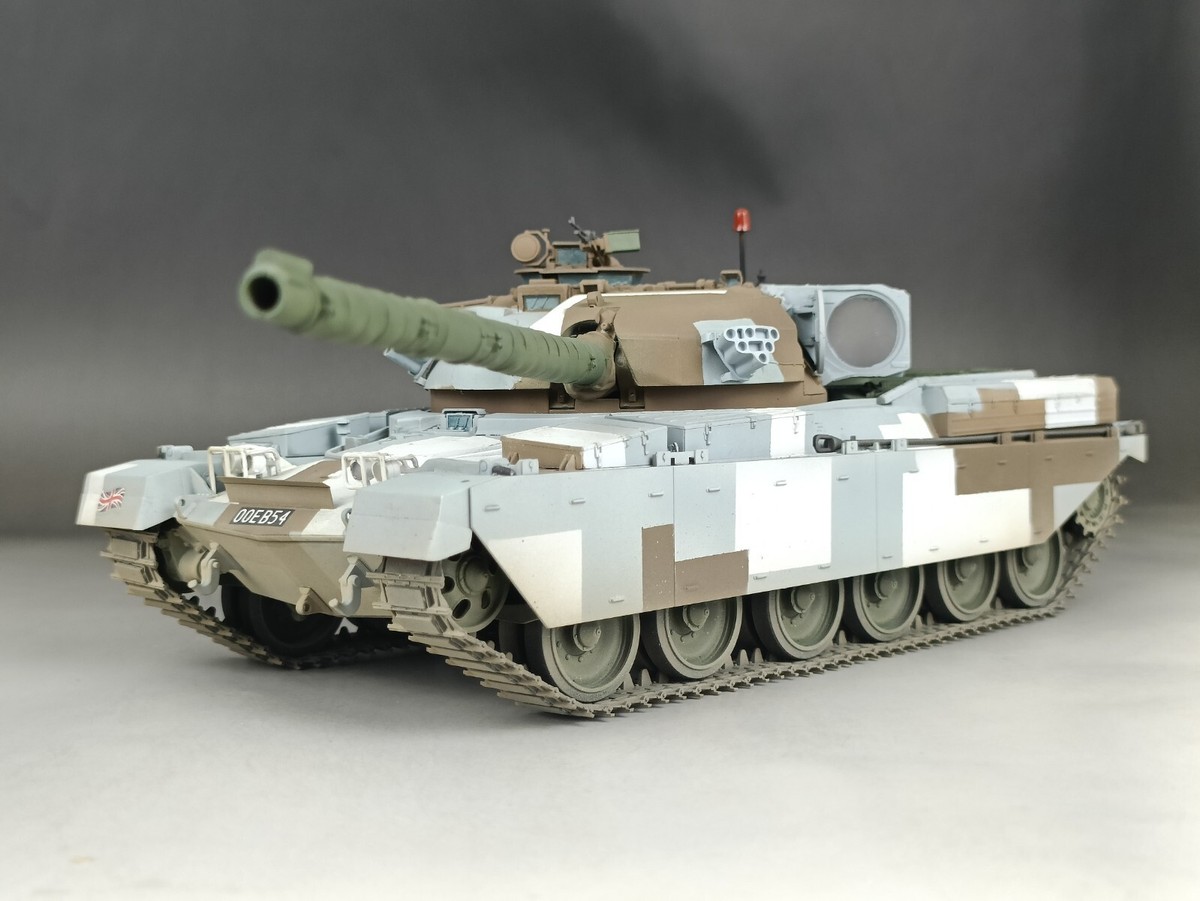 1/35 Built Modern UK British Chieftain Mk.10 Main Battle