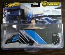 Hot Wheels Team Transport #67 Sauber-Mercedes C9 Fleet Flyer Black/Blue