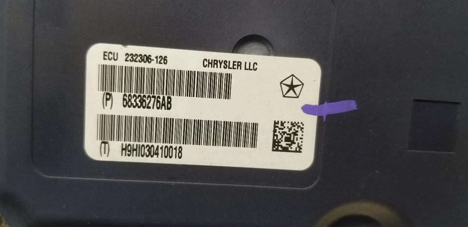 18 DODGE DURANGO SRT 392 6,4 L ABS CONJUNTO BOMBA 68336276AB Foto 2 de 4