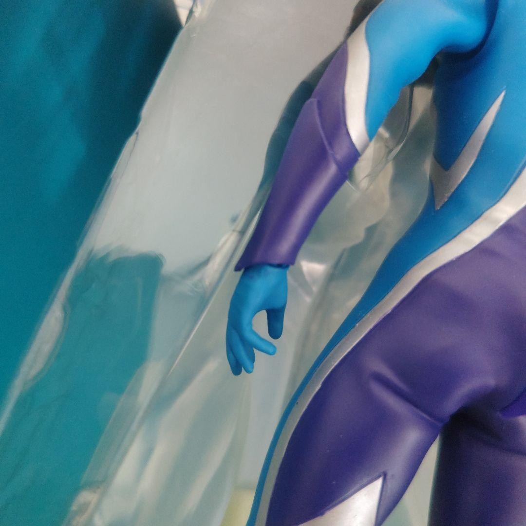 メディコムトイ PROJECT BM ウルトラマンヒカリ Amazon.co.jp: Project BM! ウルトラマンメビウス 1/6スケール