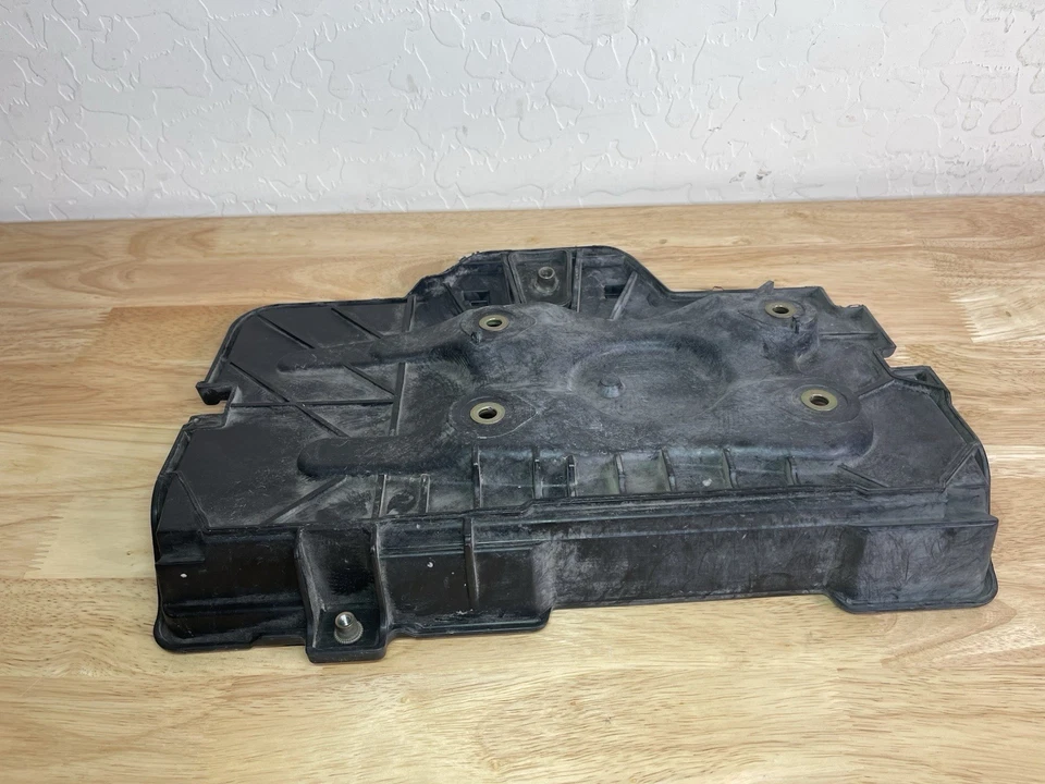 Bandeja de batería Volkswagen Jetta 1999-2005 OEM 1J0-915-333 Foto 3 de 4