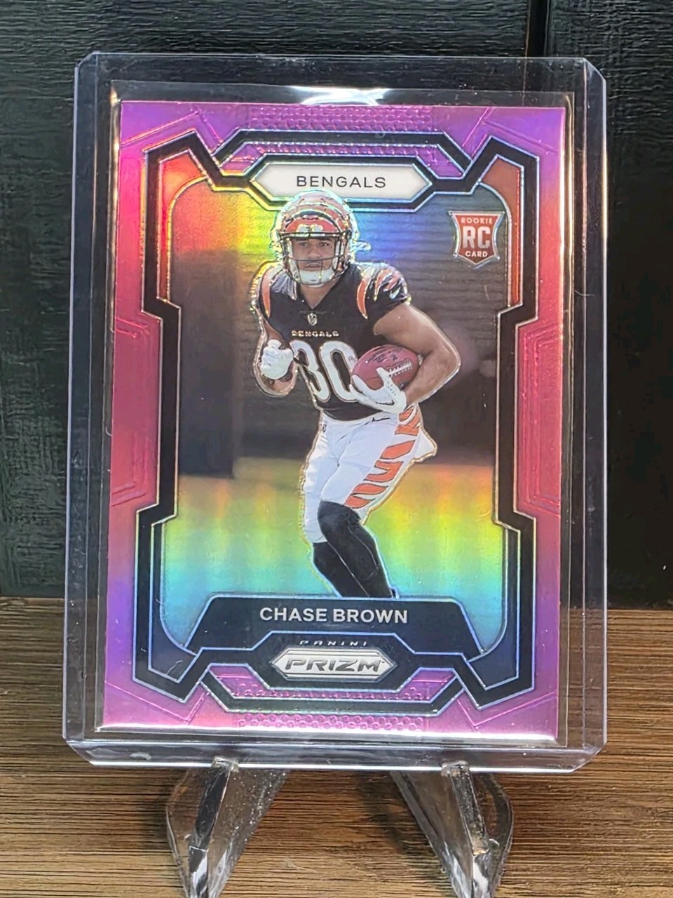 Chase Brown 2023 Prizm Pink Prizm Rookie RC #318 Cincinnati Bengals
