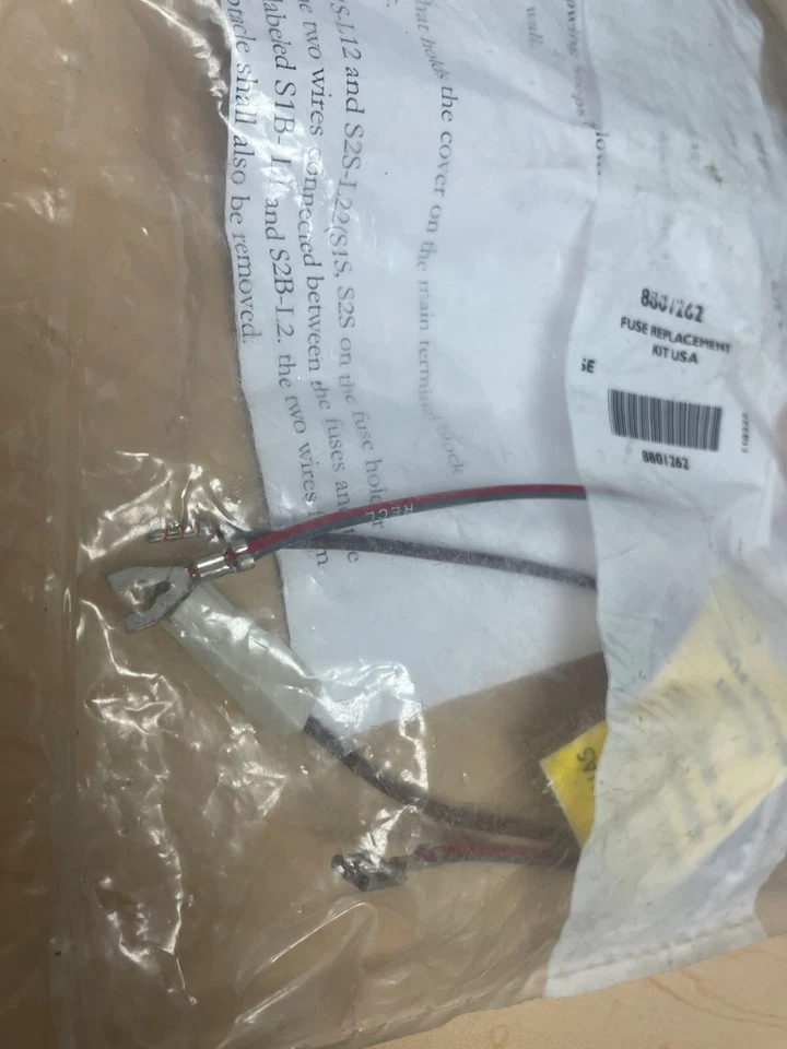 ASKO FUSE REPLACEMENT PART NUMBER 8801262 ( QUANTITY 5 ) - Image 3 of 3