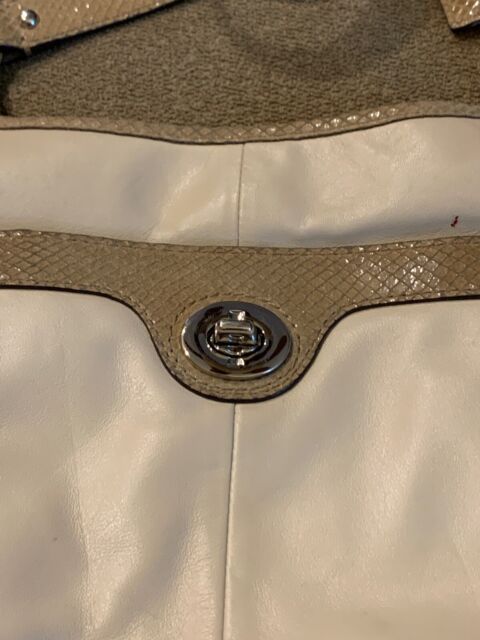 Coach Penelope Cross Body Bag Leather Beige Snakeskin Trim No. F16533 ...