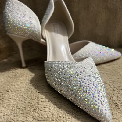 Luuzini Beige Wedding Party Gemstones Sparkle Heels  Size 7.5