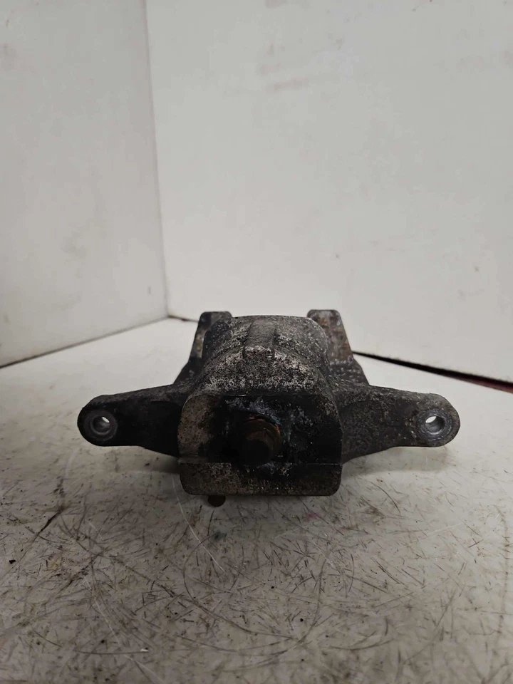 05-09 SAAB 9-7X ASCENDER Pinza trasera derecha y soporte lado pasajero Rh OEM Foto 3 de 4