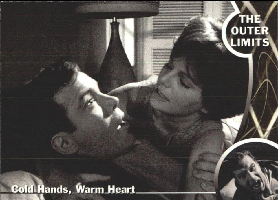 The Outer Limits PREMIERE EDITION BASE / BASIC CARDS 1 TO 73 BY RITTENHOUSE - Image 4 of 4