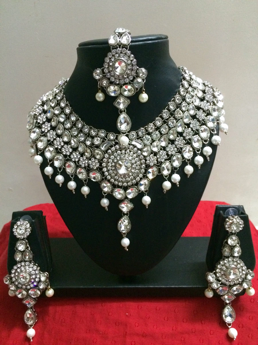 Silver color jewellery set deals