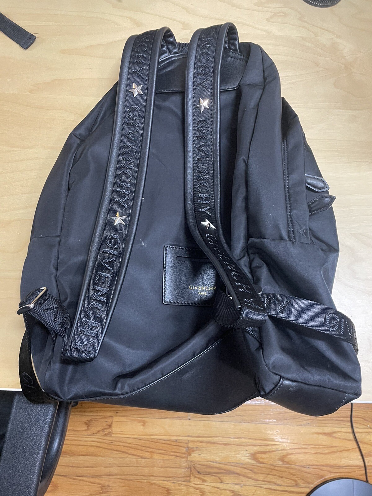backpack - image 2