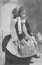 L484 France 1911 costume bretons Pont l Abbe Penmarch vintage postcard