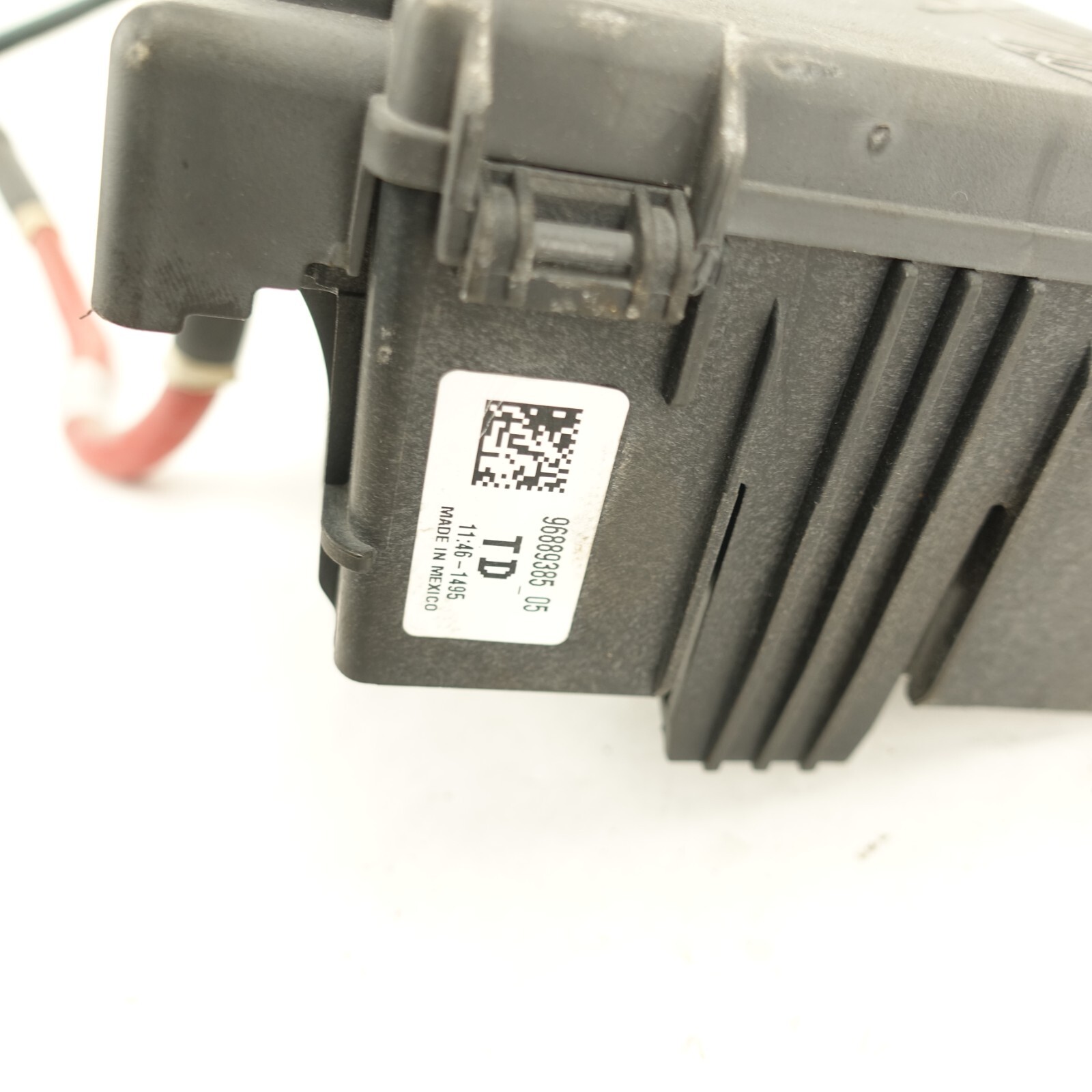 2011 2012 2013 2014 2015 Chevy Cruze Positive Battery Cable and Hub