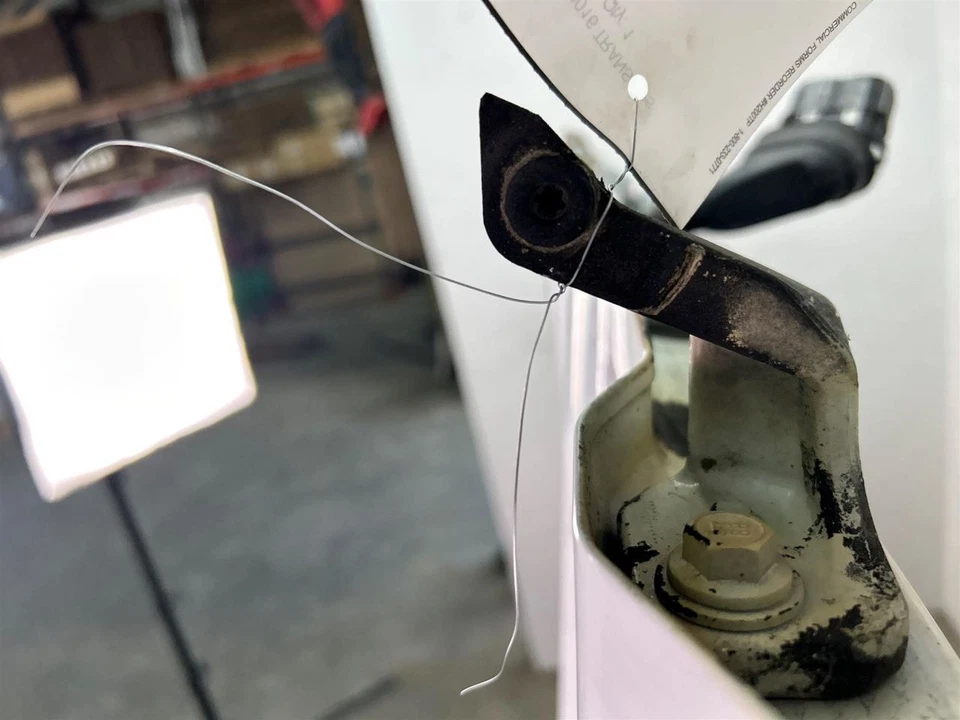 15-23 Ford Transit 250 Driver Front Door High Roof YZ-White 315889 N062 Foto 3 de 4