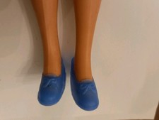 Vintage Sindy Size Hard Plastic Blue Shoes With Moulded Bow Good Condition