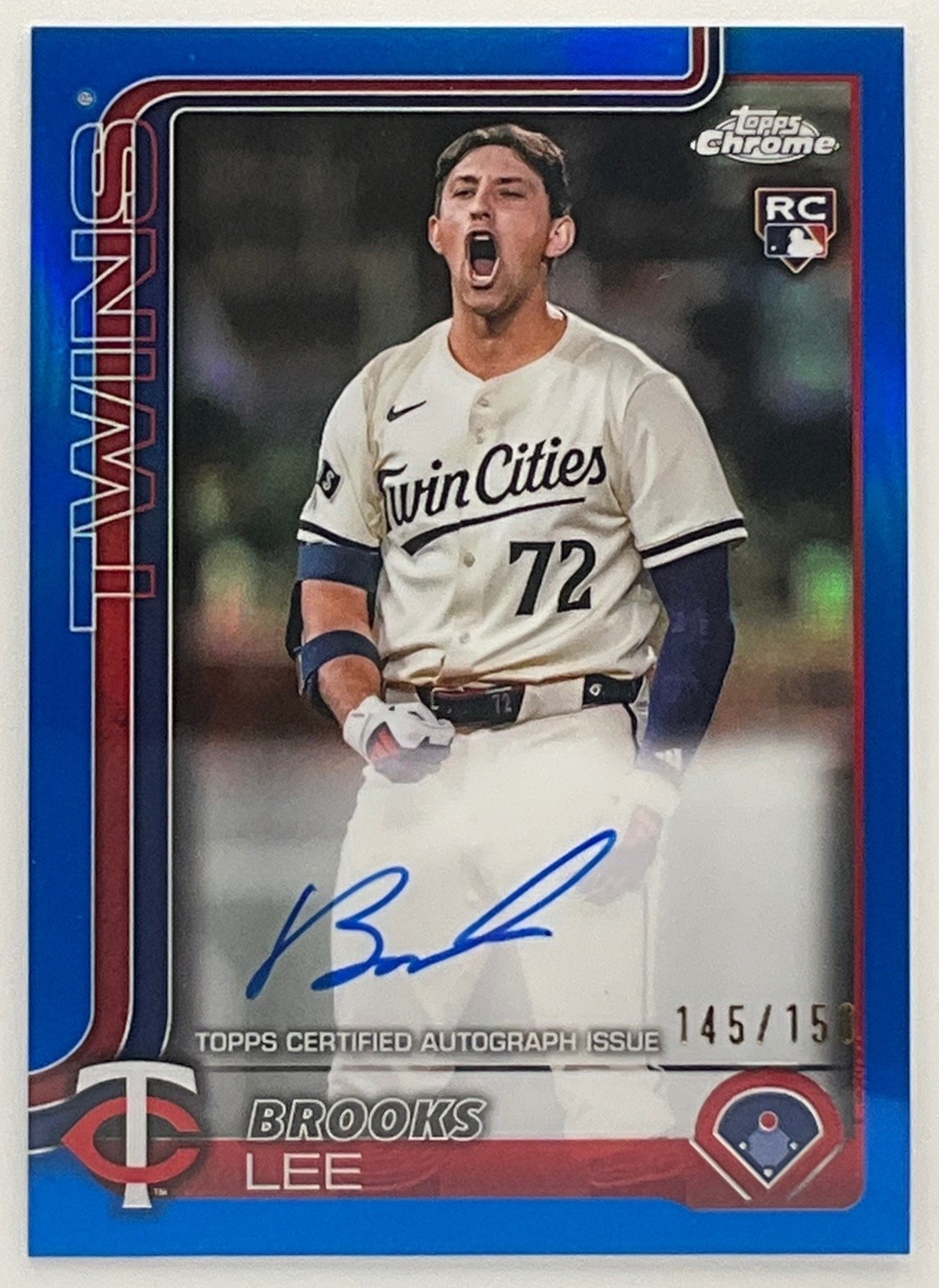 2025 Topps Chrome Brooks Lee Rookie Blue Refractor Auto /150 Twins