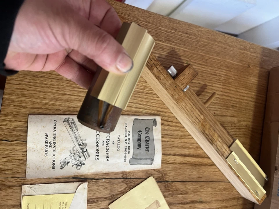 Vintage Texas Native Oak Inertia Nutcracker Model 7141 - Image 4 of 4