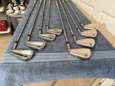 RH WILSON STAFF FG62 FORGED BLADE IRONS 3-PW, DG S300 SHAFTS, NEW GP MCC+4 ALIGN