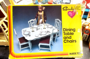 VINTAGE MARX TOYS SINDY DOLL DINING TABLE & CHAIRS #1235 COMPLETE w/ BOX