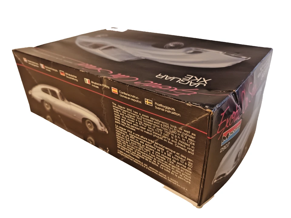 JAGUAR E TYPE - Model kit MONOGRAM 1/24 - N° 2907 - Made in USA 1989 - Immagine 3 di 4