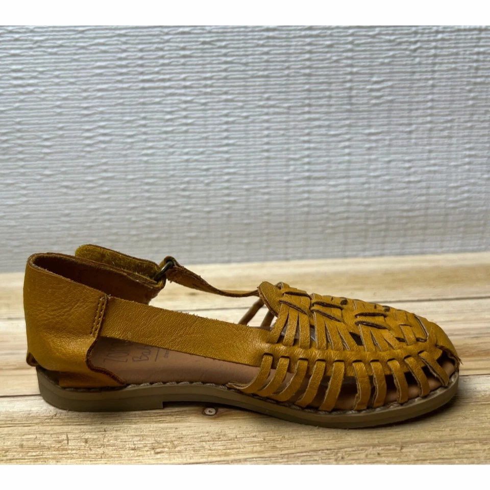 Sandalias Huaraches Trenzadas de Cuero Amarillo 2T Zara Bebé Niñas Pequeñas Foto 4 de 4