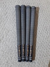 .580 Core Standard Round Lamkin Crossing Golf Grips with logo - Set of 8