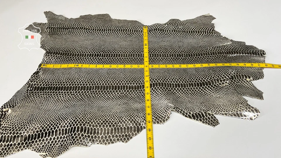 METALLIC PLATINUM SNAKE PRINT On Soft Lambskin Leather 3 skins 13sqf 1.0mm B7983 - Image 4 of 4