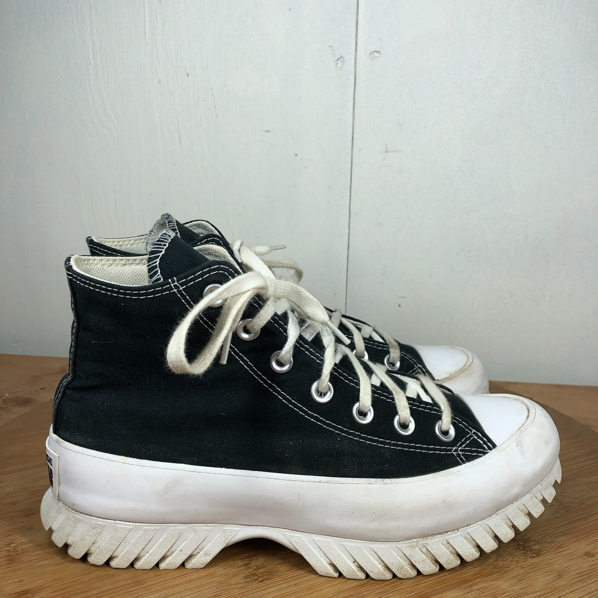 Converse Shoes Womens CTAS Lugged Hi Sneakers Ankle Boot