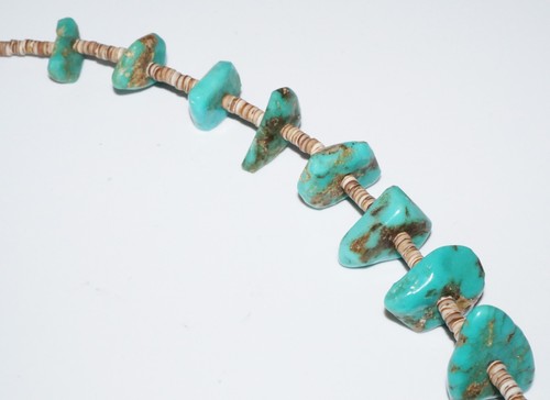 Vintage American Aboriginal Navajo Style Turquoise & Shell Necklaces (***) - Picture 6 of 11