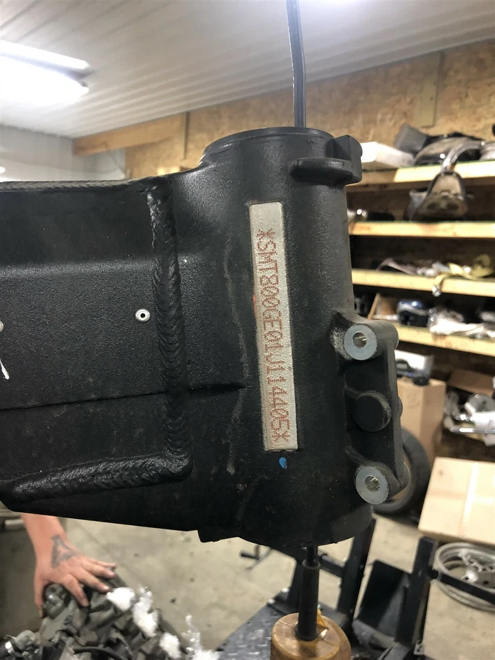 01 chassi de quadro Triumph TT600 TT 600 - Imagem 2 de 4