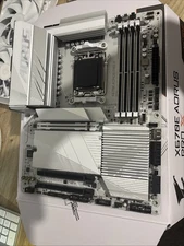 Gigabyte X670E AORUS PRO X Motherboard Socket AM5/X670/DDR5/S-ATA 6Gb/s/ATX