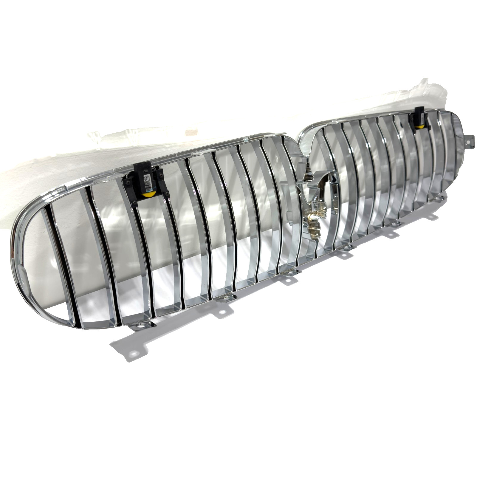 OEM 2009-2017 Maserati Granturismo Front Grille Complete Assembly Chrome Sensors