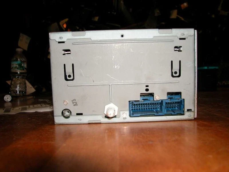 06 07 08 09 10 11 CHEVY HHR radio am fm cd opción u2k Foto 2 de 4