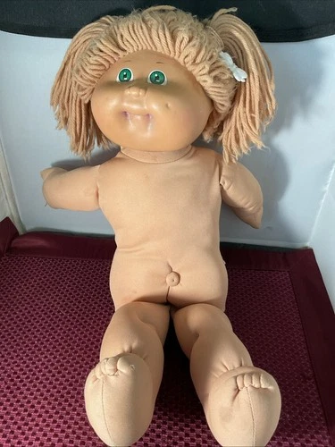 Vintage Cabbage Patch Doll 1978 1982 Blonde Hair Green Eyes Girl Dimple