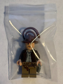 Lego Indiana Jones (iaj001) Minifigures Indiana Jones 7683 - Small Crack