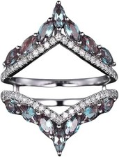 Chaqueta con anillo envolvente de alejandrita y diamantes simulados marquesa en plata de ley 925
