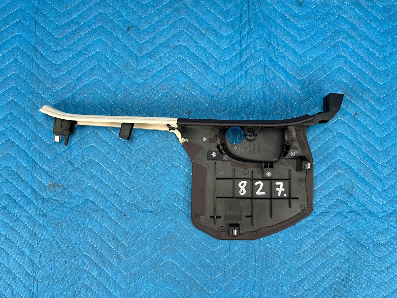 Bentley Flying Spur Front Driver's Kick Trim Panel Black/Ivory 2006-2012 OEM