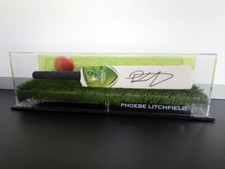   Signed  PHOEBE LITCHFIELD Cricket Mini Bat PROOF COA Australia Thunder WBBL