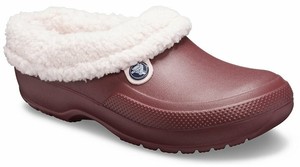 crocs classic blitzen