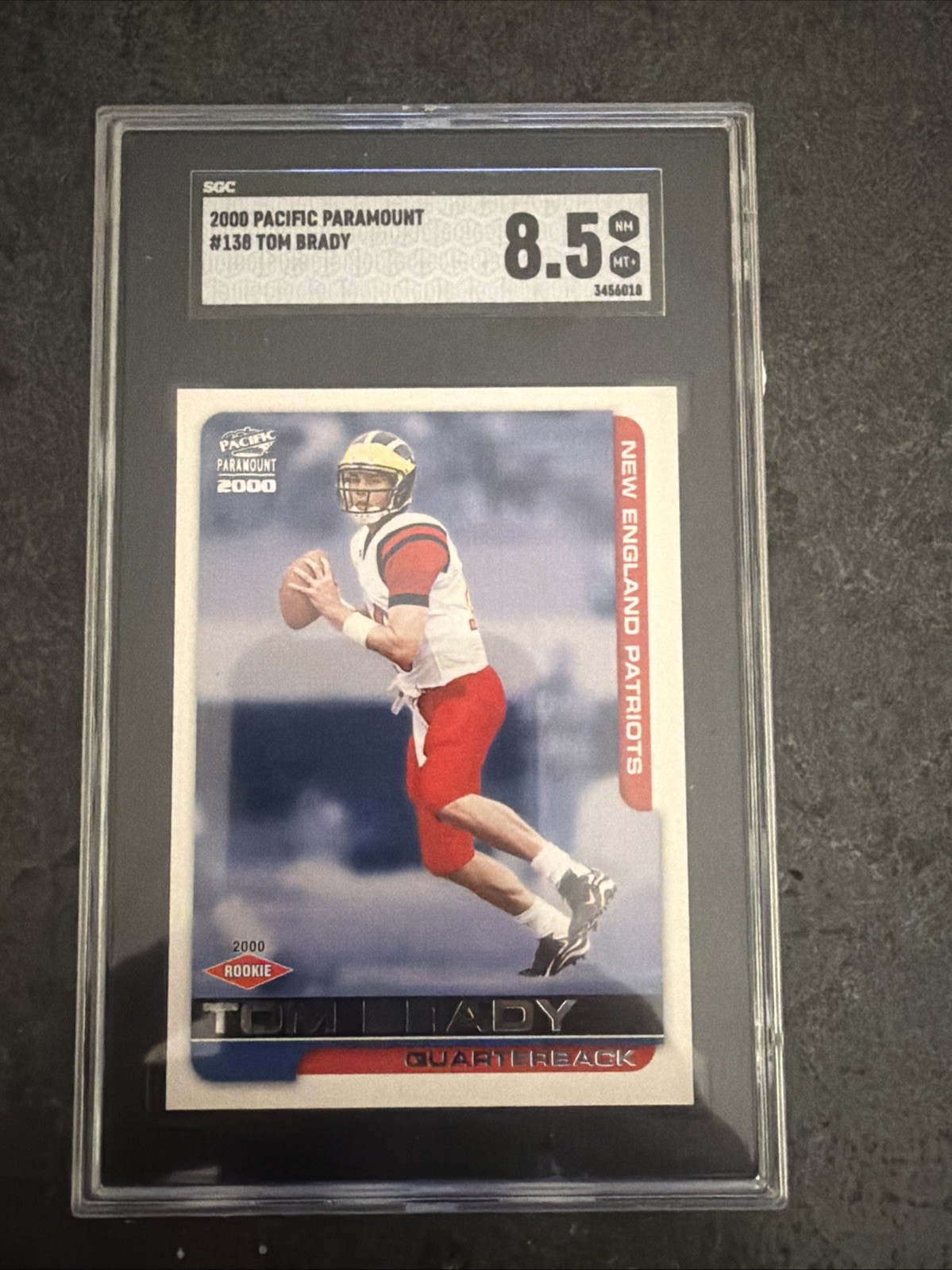 Tom Brady 2000 Pacific Paramount #138 Base Price Guide - Sports